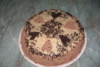 Tort de cacao cu nuca