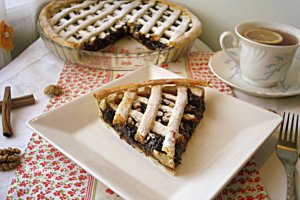 Tarta cu gem de prune si nuci