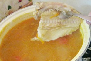 Ciorba pescareasca cu zeama de varza