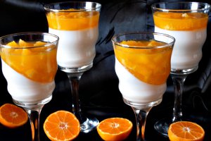 Panna Cotta cu jeleu de portocale
