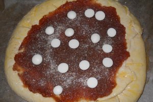 Placinta cu branza si dulceata