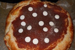 Placinta cu branza si dulceata