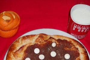 Placinta cu branza si dulceata