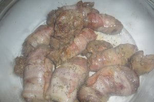 Ficat de pui in bacon