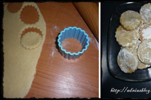 Biscuiti fini cu trandafiri