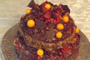 Tort de ciocolata cu fructe