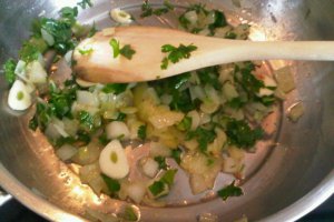 Creveti saganaki