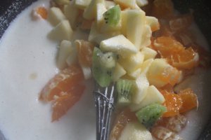 Budinca de gris cu fructe
