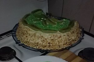 Tort cu crema de lamaie si  kiwi.