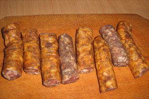 Varza calita cu cirnati