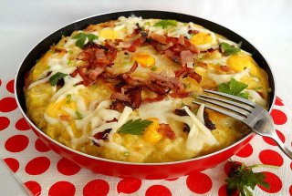Tortilla cu bacon şi ouă de prepeliţă