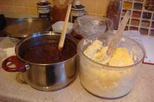 Rulada de biscuiti cu crema de cocos