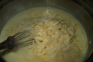 Sos-crema de cascaval