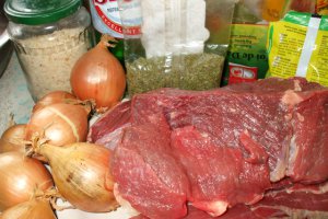 Carbonada (mancare flamanda din carne de vita)