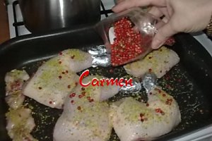 Orez salbatic cu miez de floarea soarelui si copane de pui