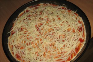 Pizza cu ton
