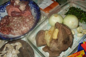 Caltabos de porc cu ficat
