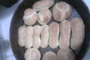 Eclere cu crema vanilie sau lamaie