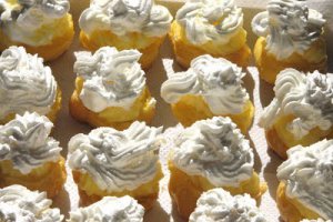 Desert Choux a la Creme