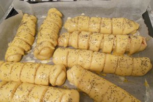 Pariziene cu crema de ciocolata sau gem cu nuca