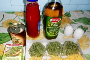 Tagliatelle cu sos de ciuperci