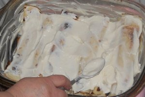 Clatite cu branza la cuptor