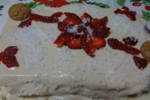 Tort mille-feuille cu crema de urda