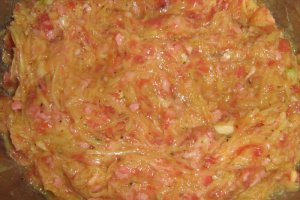 Chiftelute picante la cuptor