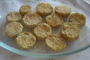 Chipsuri din zucchini (dovlecei)