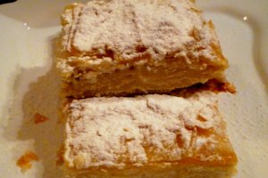 Placinta cu branza dulce