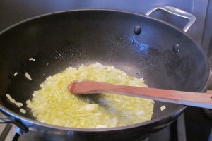 Somon cu legume chinezești