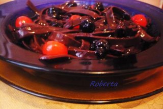 Tagliatelle de ciocolata flambate cu coniac