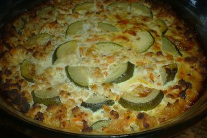 Musaca de zucchini (dovlecei) cu carne tocata la cuptor