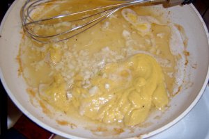Pui cu ciuperci si paste