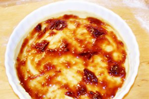 Tarta cu mere si gem de prune