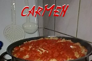 Sarmalute cu carne de porc si kaizer.