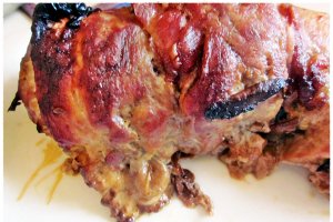 Pulpă de porc cu ciuperci și praz