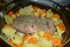 Friptura de porc cu legume la cuptor