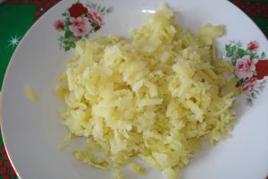 Chiftelute de cartof cu costita si muschiulet afumat