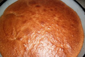 Tort de mere  umplute cu gem, nuca  si rahat