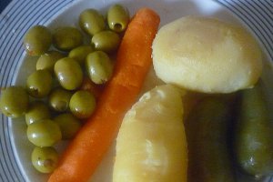 Aperitiv de legume cu cascaval