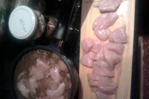Mancare de carne cu legume si smantana