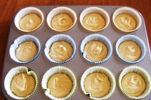 Cupcakes cu crema de visine