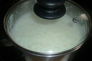 Orez cu lapte cu inima de ciocolata