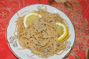 Spaghete integrale cu ton