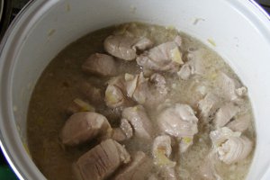 Papricas de porc cu galuste