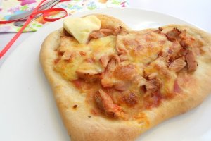 Pizza rapida, cu piept de pui
