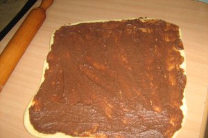Cozonac cu crema de cacao