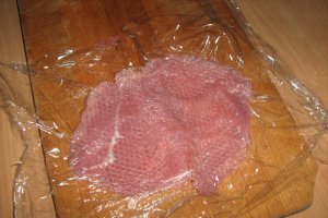 Portofele din carne cu surprize