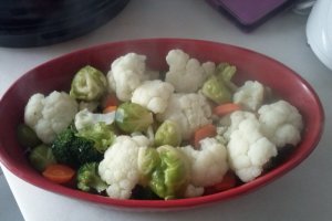 Legume la cuptor sos bechamel si parmezam